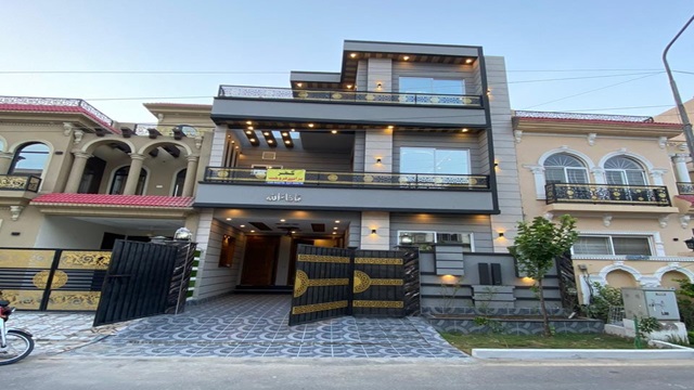 5 Marla House For Sale in Park View City Lahore