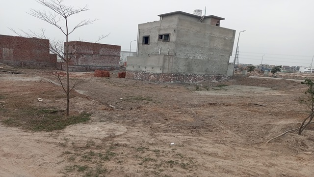 5 Marla Corner Plot For Sale in Park View City Multan Road Lahore