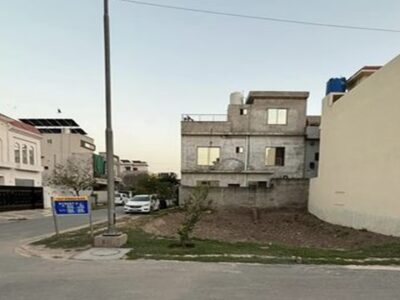6.3 Marla Corner Plot Available For Sale in Park View City Lahore