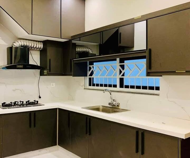 10 Marla Brand New Designer House for Sale in Park View City