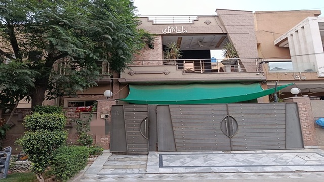 10 Marla House For Sale in Park View City Lahore