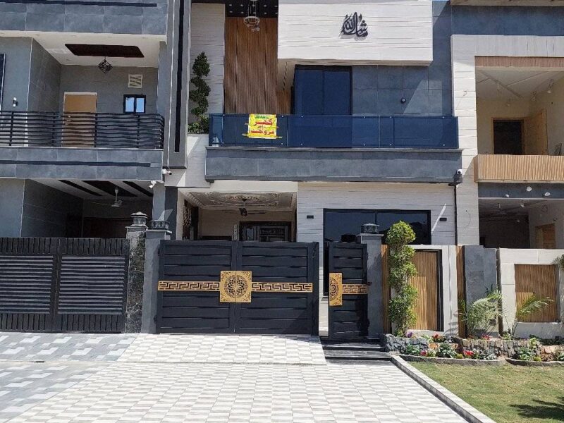 5 Marla Double Storey House for Sale in Rose Block Park View City Lahore
