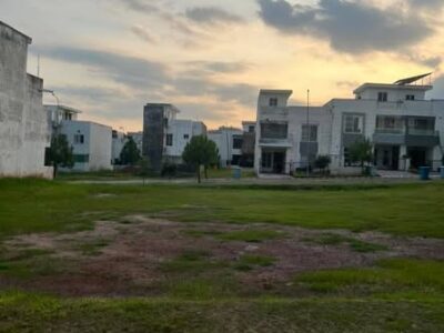 5 Marla Plot For Sale in A-Block Park View City Islamabad
